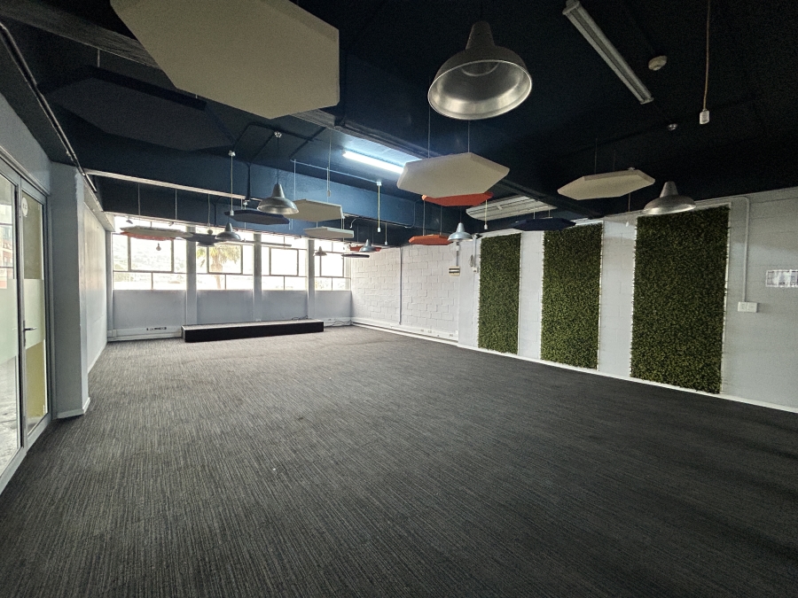 To Let commercial Property for Rent in Woodstock Western Cape